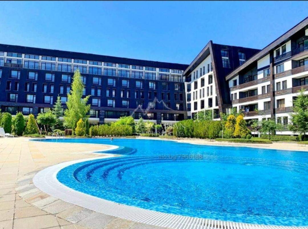 Aspen Luxury Apartamnet Razlog Extérieur photo