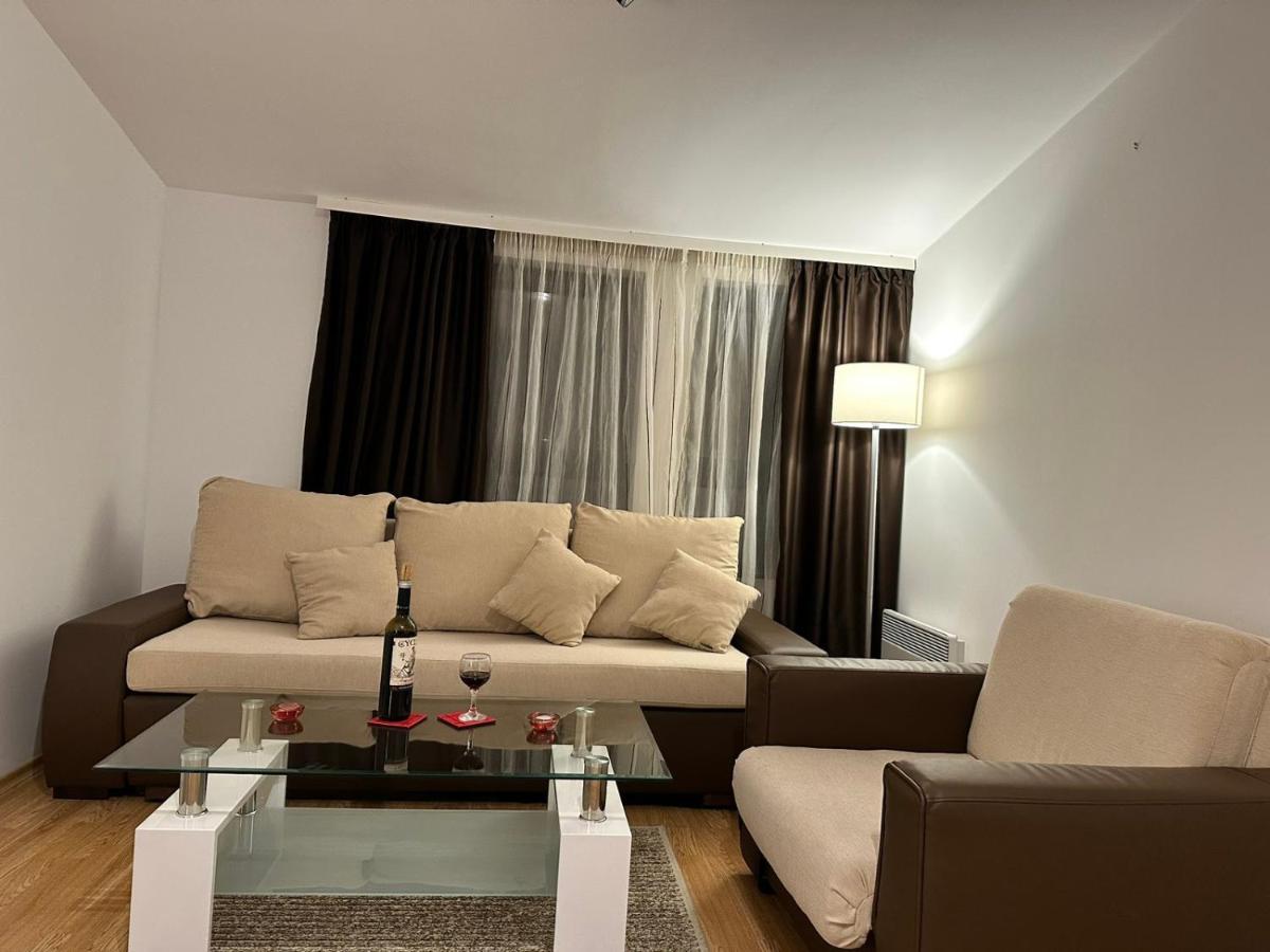 Aspen Luxury Apartamnet Razlog Extérieur photo